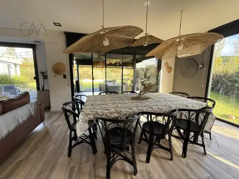 Casa en Venta al Este
