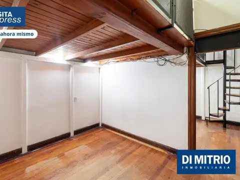 Depto Tipo Casa en Venta 70 años
