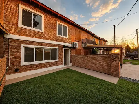 Av. Gral. Juan Domingo Perón 4400