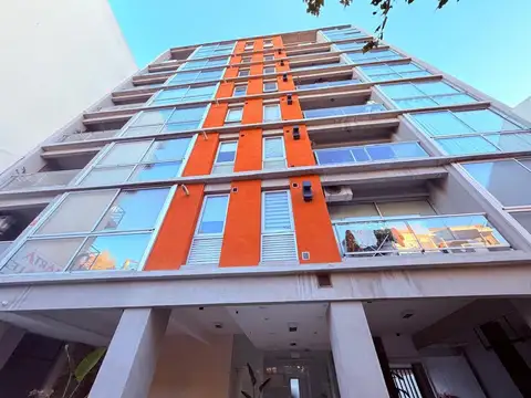 DEPARTAMENTO 3 AMBIENTES AL FRENTE - RAMOS MEJIA MUY AMPLIO