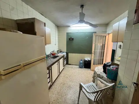Local en Alquiler en Bernal, USD 2.300