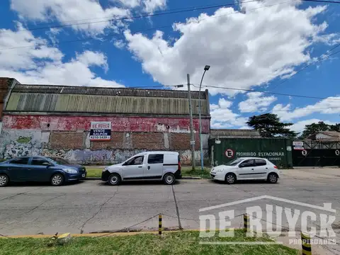 Terreno en Venta 24  mts Frente