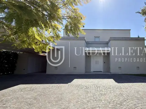 Casa en venta con 4 dormitorios en Las Liebres
