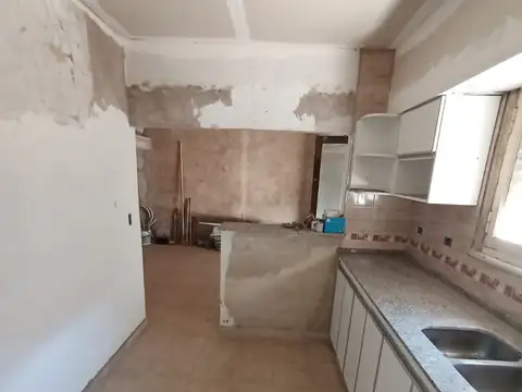 Depto Tipo Casa en Venta de 4 ambientes
