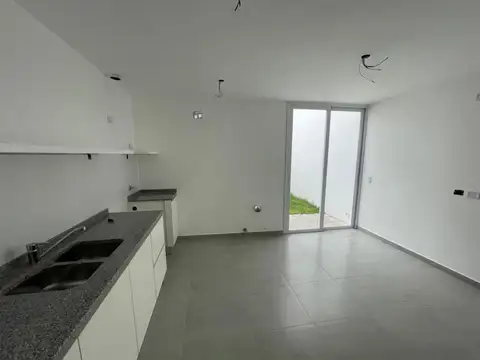 Casa en Venta en Ituzaingó, USD 145.000