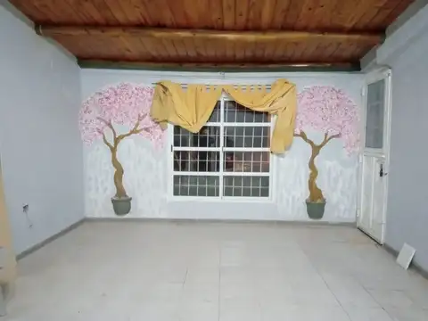 Excelente Casa en Esquina - APTO CREDITO