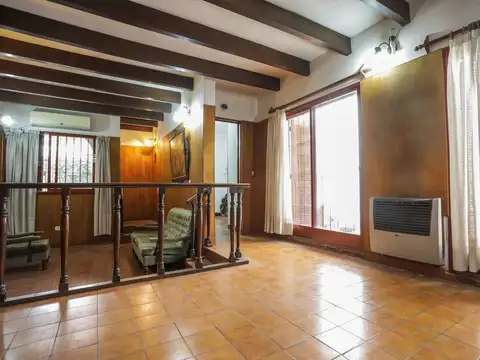 Venta Casa 5 ambientes Villa Ortuzar