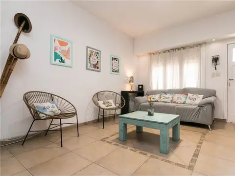 PH 4 AMB AL FRENTE CON TERRAZA Y PATIO