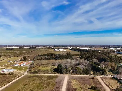 Terreno en Venta 30  mts Fondo