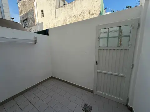 Depto Tipo Casa en Alquiler de 2 ambientes