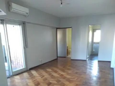 Riobamba 1000, Piso 12