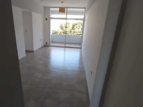 Departamento en Alquiler en La Plata, $ 650.000