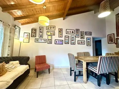 Casa en Venta en Olivos Maipú/Uzal, USD 159.000