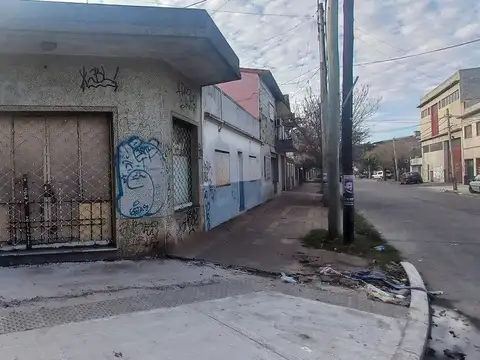 VENTA CASA 3 AMBIENTES LOCAL VILLA LYNCH TERRAZA