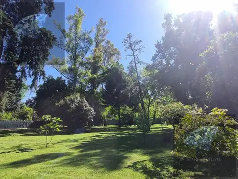 Terreno en Venta en Barrio Parque Leloir, USD 298.000