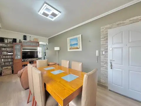 Depto Tipo Casa en Venta de 3 ambientes