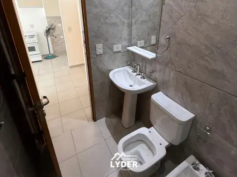 Departamento en Alquiler con 1 cocheras
