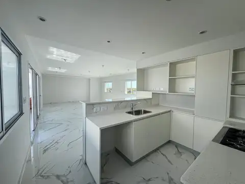 Departamento 4 ambientes con 2 baños