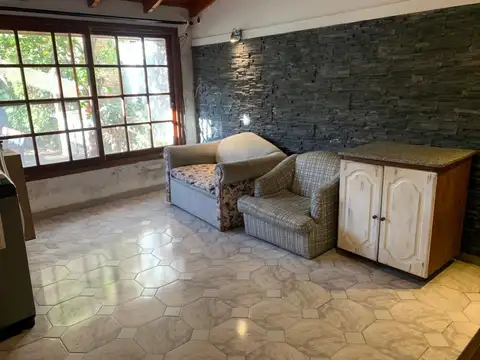 Depto Tipo Casa 2 ambientes con 1 baño