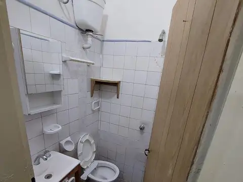 Depto Tipo Casa 2 ambientes con 1 baño