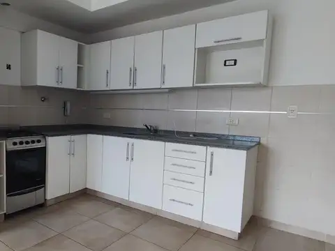 146 1100, Piso 4