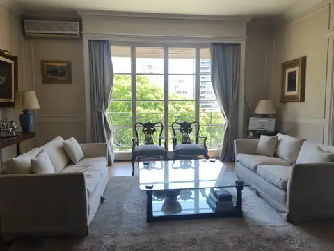 Departamento en Venta de 5 dormitorios