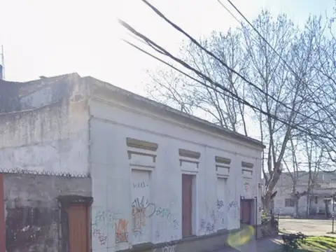Depto Tipo Casa en Venta 60 años