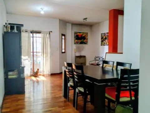 Depto Tipo Casa en Venta de 3 dormitorios