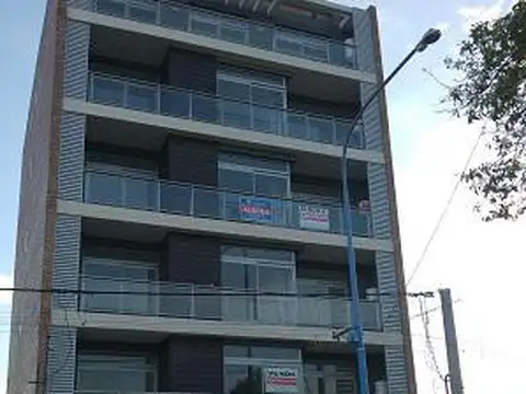 Av. Luis Fanti 200