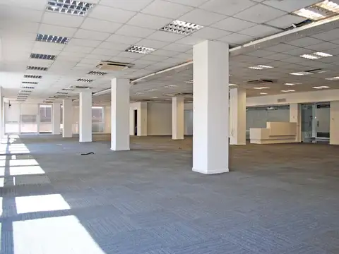 Oficina en Alquiler en Monserrat, $ 1.300.000