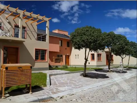 VENTA Gran complejo de 4 departamentos de primera calidad