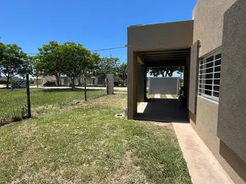 Depto Tipo Casa en Alquiler de 2 dormitorios