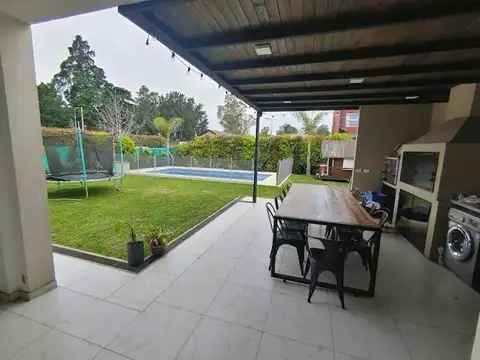 Casa en Venta de 4 dormitorios