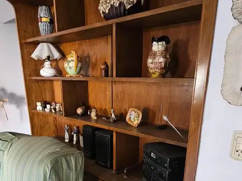 Casa 5 ambientes con 1 baño