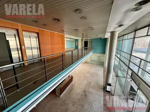 Edificio Comercial en Venta Floresta, J.B Alberdi 3255 (Ex Clinica Med) Alquiler u$s 10.000.000