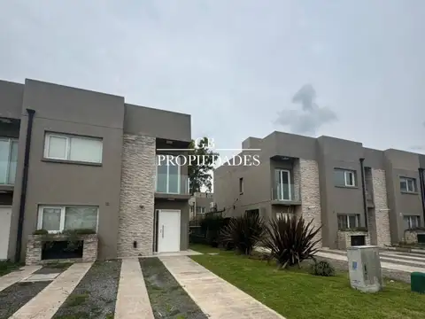 Departamento en Alquiler de 4 ambientes