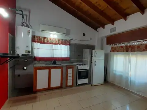 Depto Tipo Casa en Alquiler en Villa Santos Tesei, $ 500.000