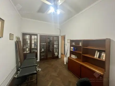 Depto Tipo Casa en Alquiler de 4 dormitorios