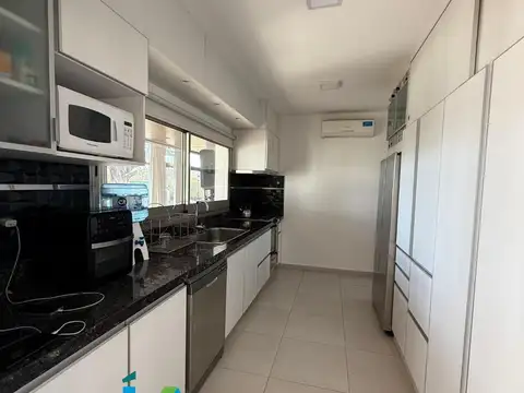 Casa en Venta al Este