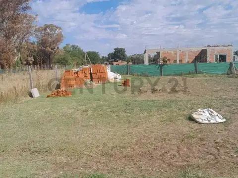 soldado luis ibanez 2000, Piso 0