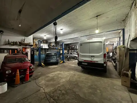 Galpon en Venta en Martínez, USD 550.000