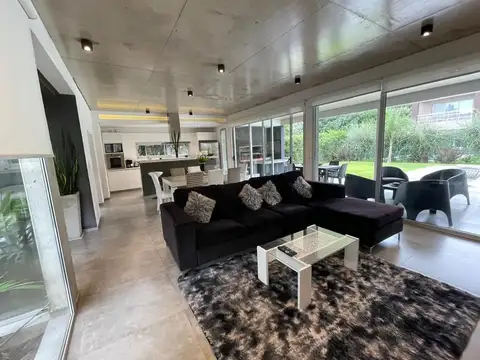 Casa amueblada Alquiler Altos de Hudson 2
