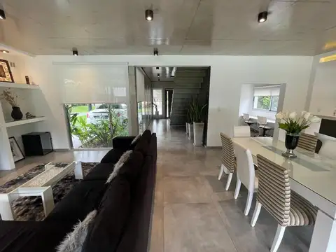 Casa en Alquiler en Altos de Hudson II, USD 4.200