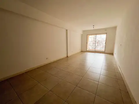 Monoambiente con Balcón en Flores - Apto Profesional