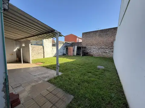 Casa en Venta en Temperley, USD 65.000