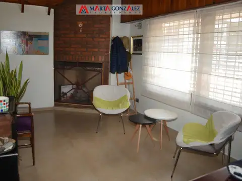 Depto Tipo Casa en Venta de 4 dormitorios