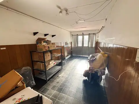Casa 4 ambientes con 1 baño