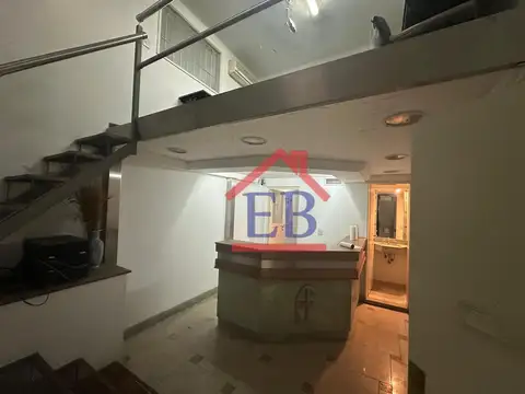 Galpon en Alquiler en Flores, USD 4.000