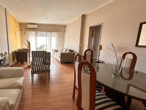 Departamento en Alquiler de 4 ambientes