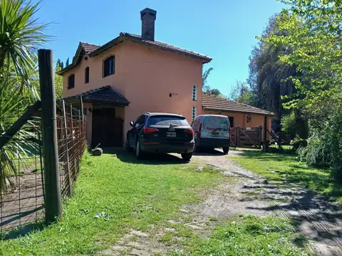 Venta de Casa Quinta en Barrio El Remanso  Exaltación de la Cruz.
